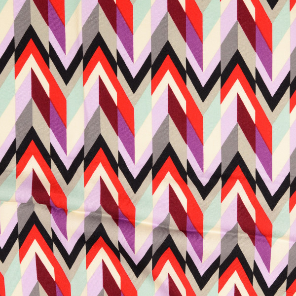 Viskose Twill "Chevron" lila/rot/creme